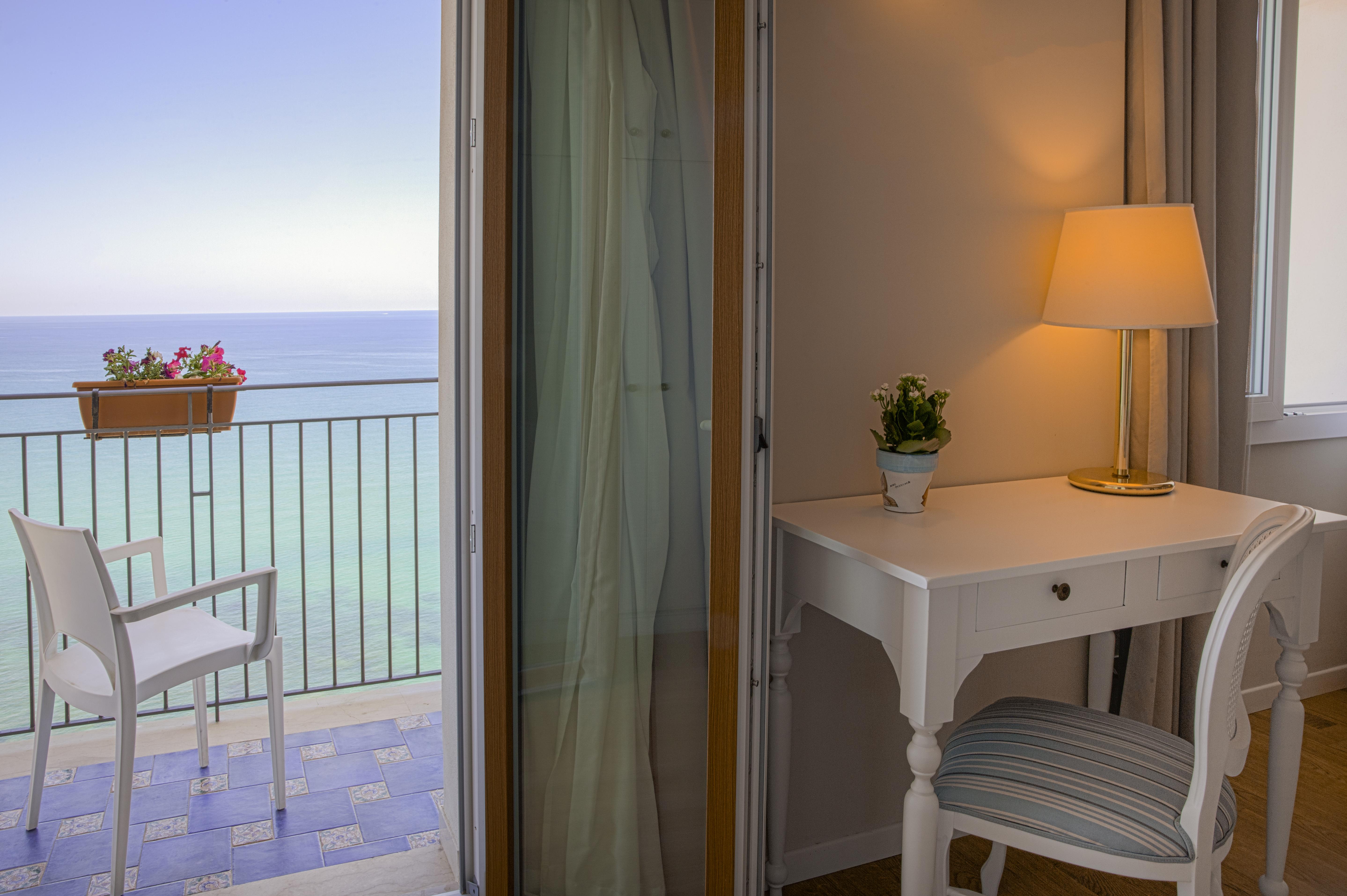 Hotel Punta Nord Est Castellammare del Golfo Exteriér fotografie